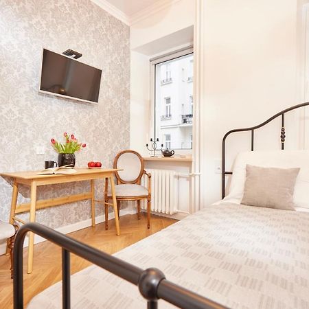 Mokotowska Place For You Варшава Екстериор снимка